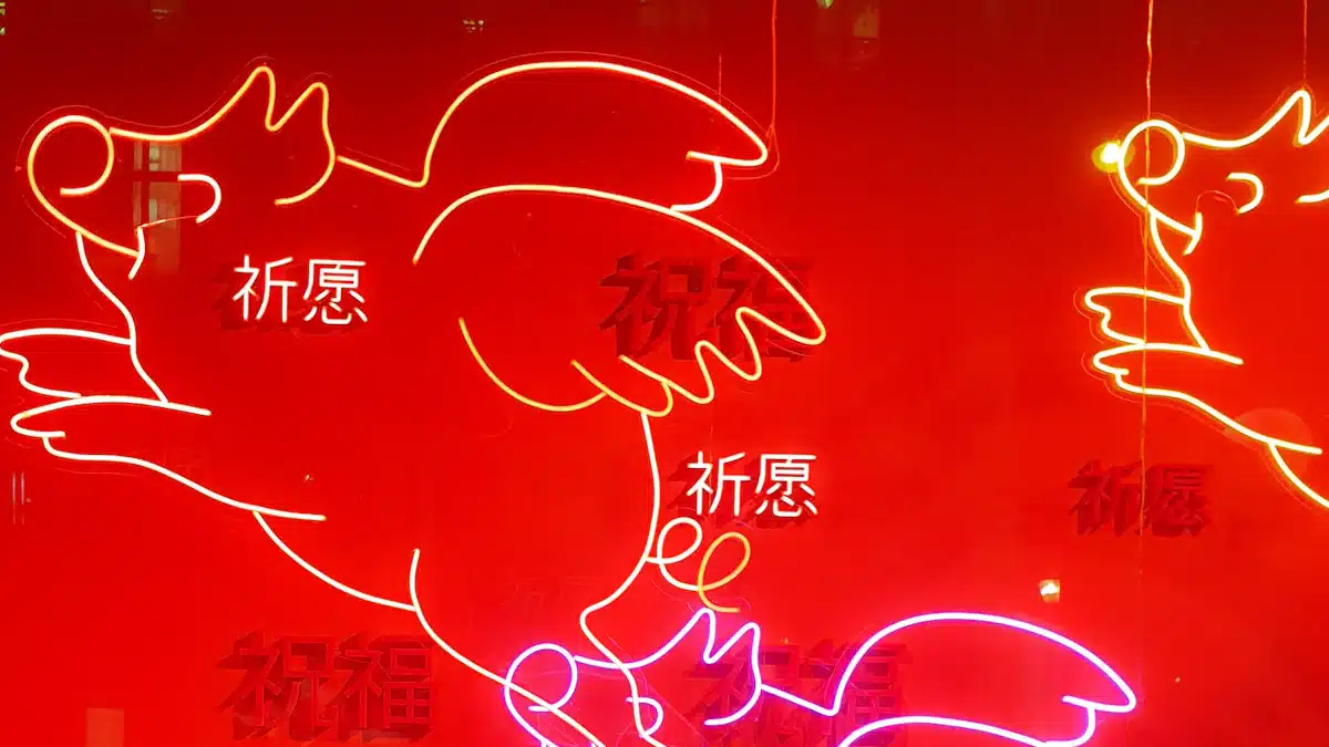 Rooster in Chinese Art and Architecture