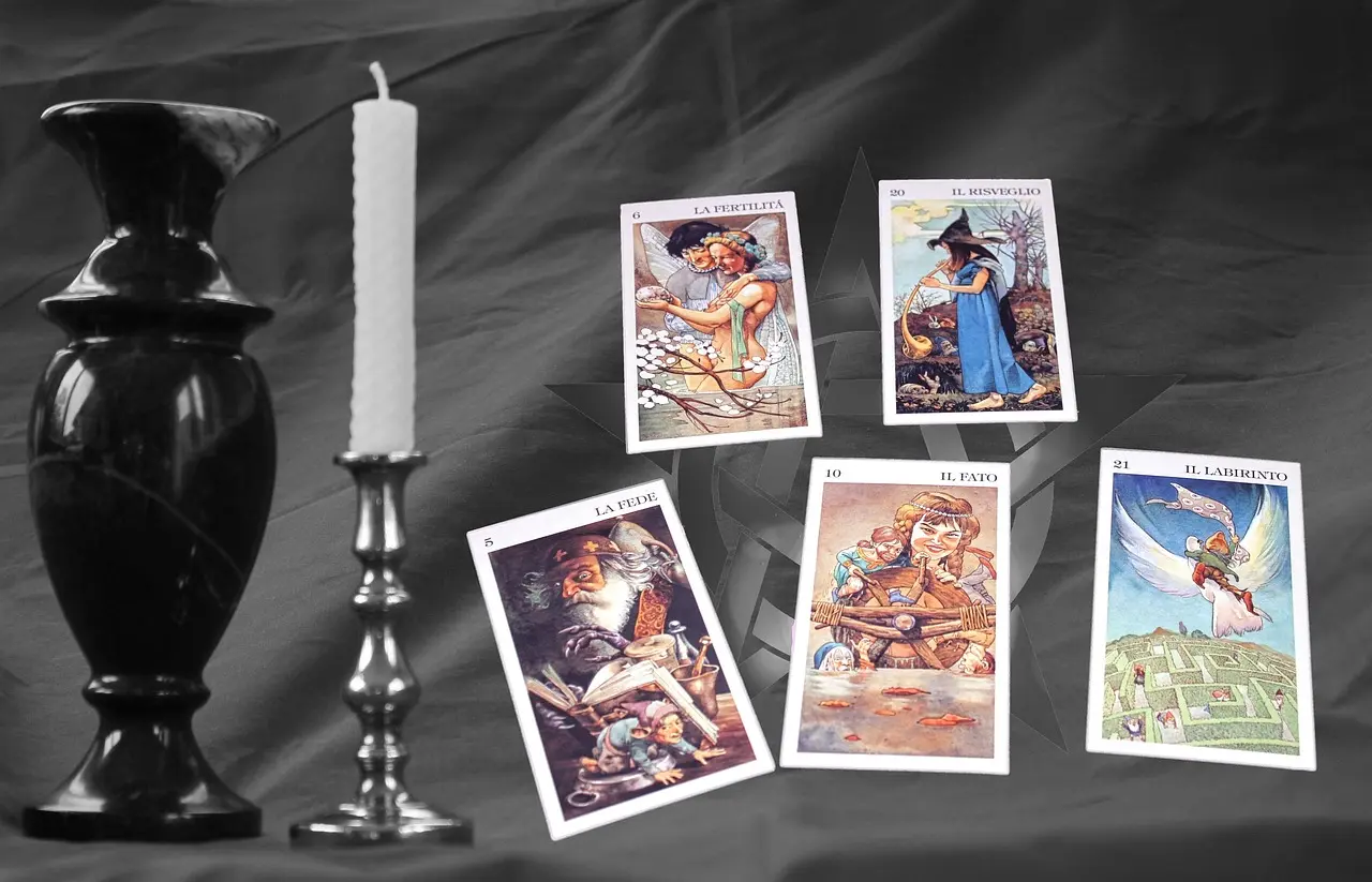 Tarot Nine of Swords