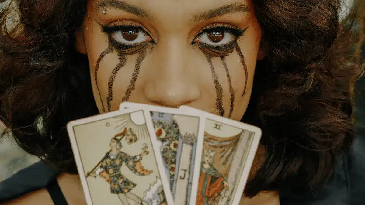 Queen of Wands as Feelings vs Cups Which Wins